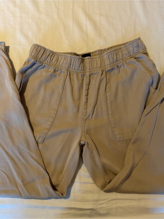 GAP Pants - Women’s Elastic Waist Casual Pants in Beige